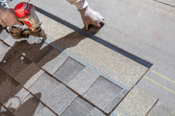 Best Shingle Roofing Installation  in Uhrichsville, OH